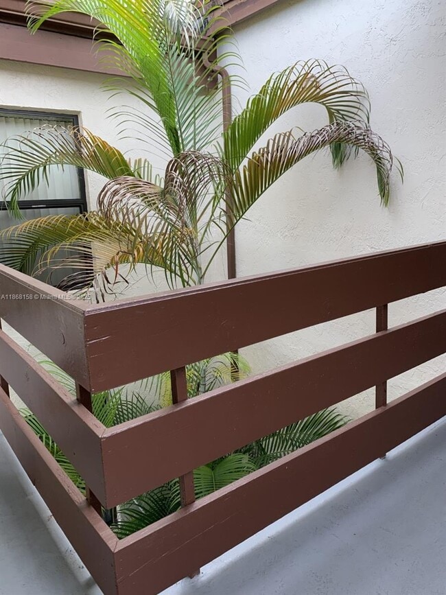Foto del edificio - 9070 SW 125th Ave
