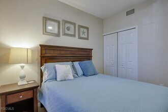 Building Photo - 9611 Hemingway Ln