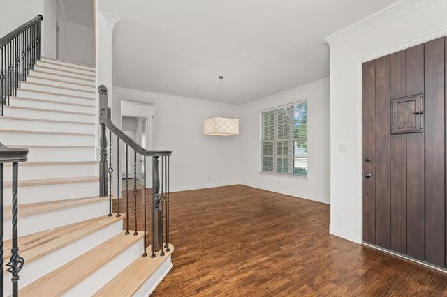 Foto del edificio - 975 Pembrook Ln