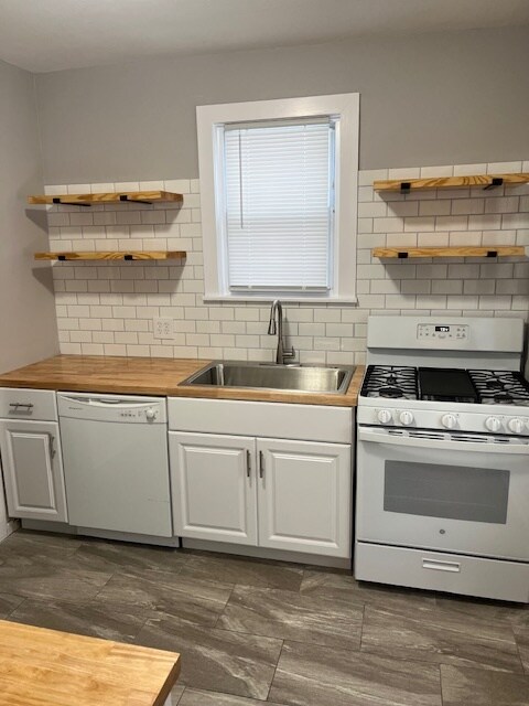 Foto principal - 3029 S Hanson Ave