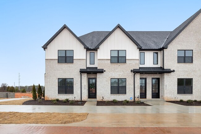 Building Photo - 3050 W Berkeley Ave