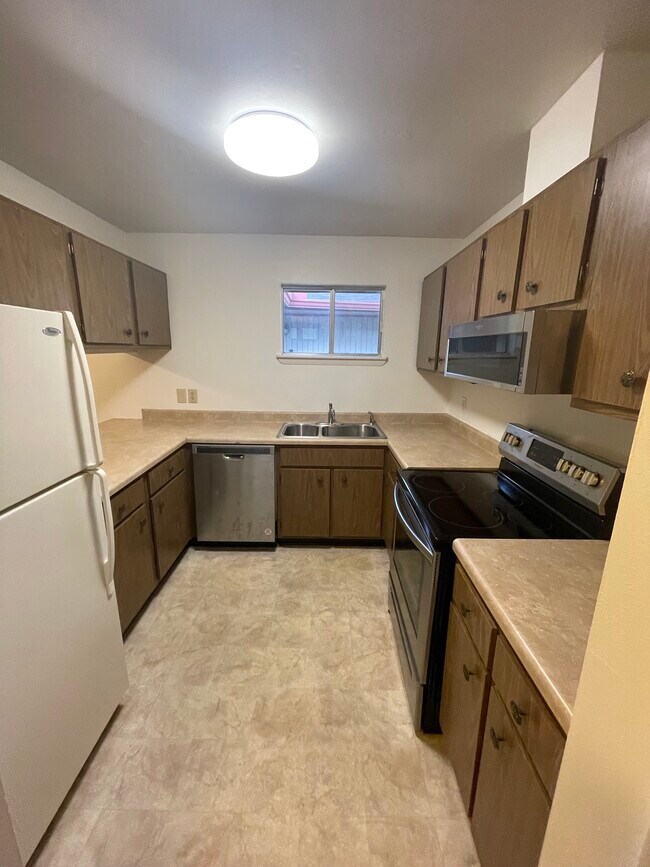 Foto del edificio - 250 S Villas Ct