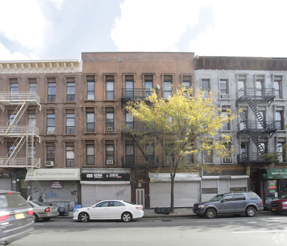 Building Photo - 1059 Bedford Ave