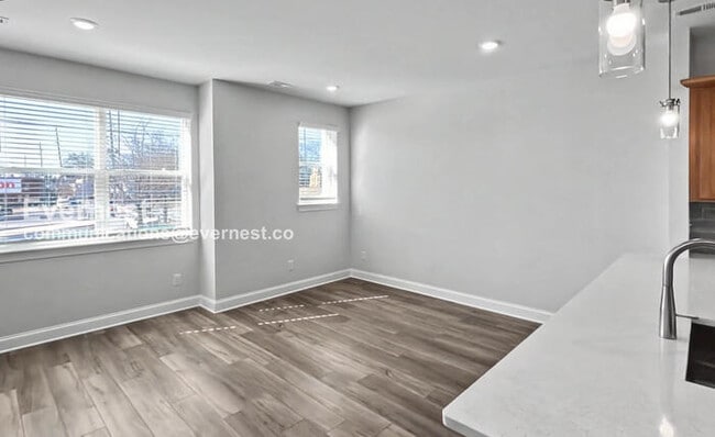 Building Photo - 747 Bespoke Wy