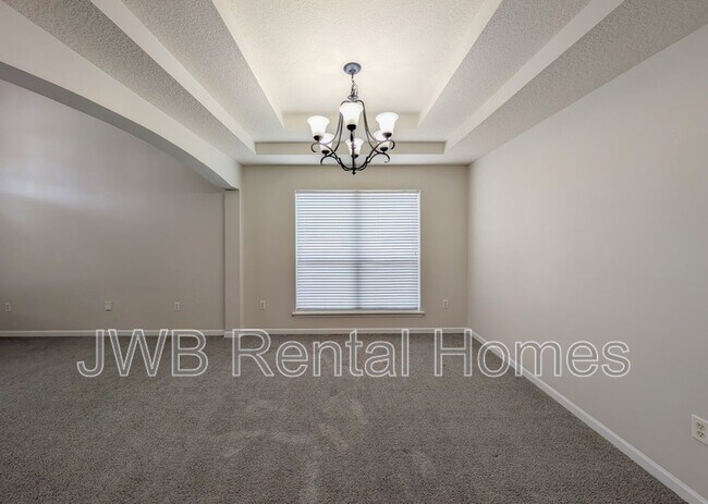 Building Photo - 826 Mosswood Chase