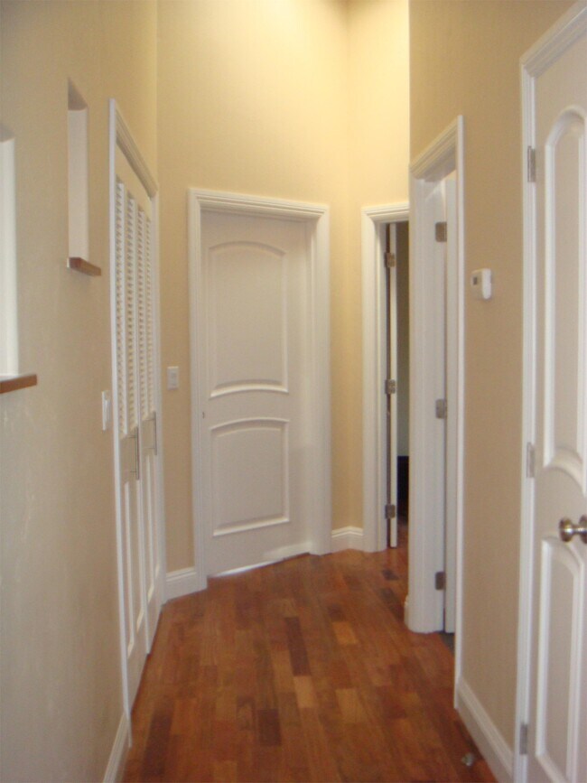 Foto del edificio - 4626 Excelsior Rd