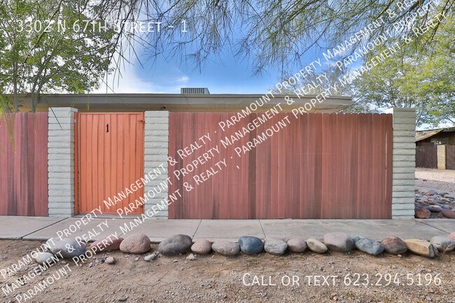 Foto del edificio - 2 bed/1 bath ready for immediate move in!