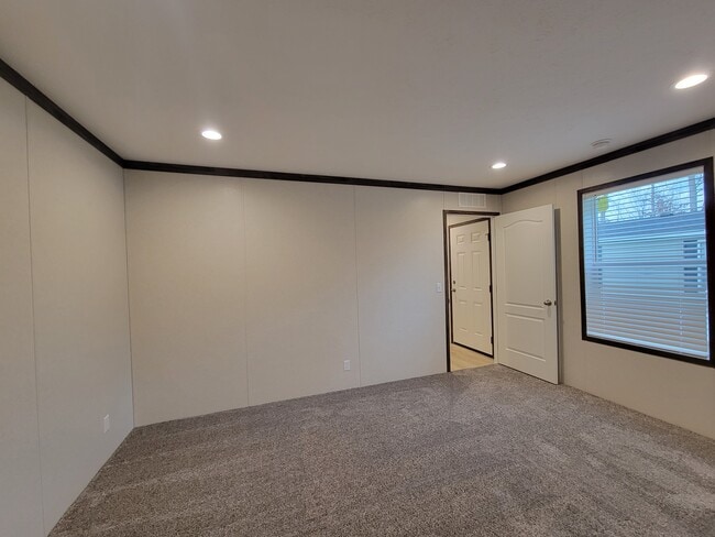 Building Photo - 5387 Nautical Ct