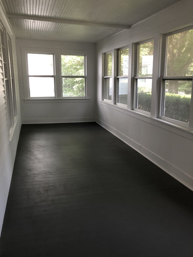 519 Church St, Iowa City, IA 52245 House Rental in Iowa City, IA