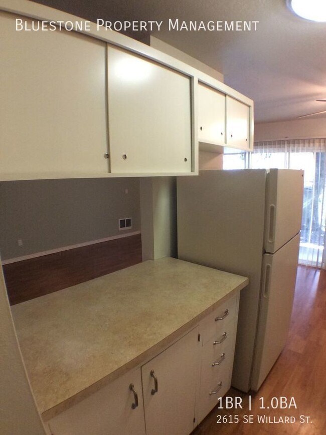 Foto del edificio - Ground floor 1 bedroom in single story bui...