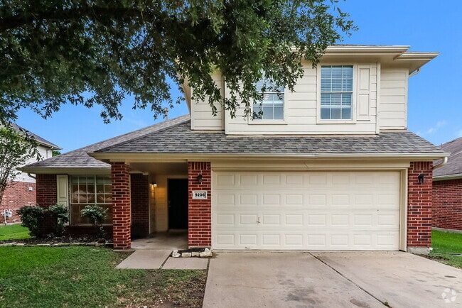Building Photo - 9206 Aberdeen Lake Dr