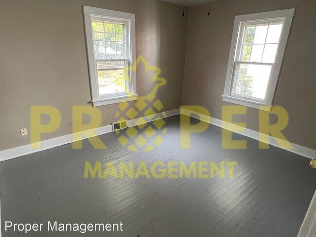 Building Photo - 2 br, 1 bath House - 9 Stafford Ave