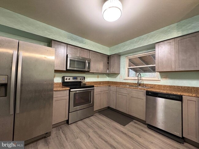 Foto del edificio - 2000 English Oak Ct