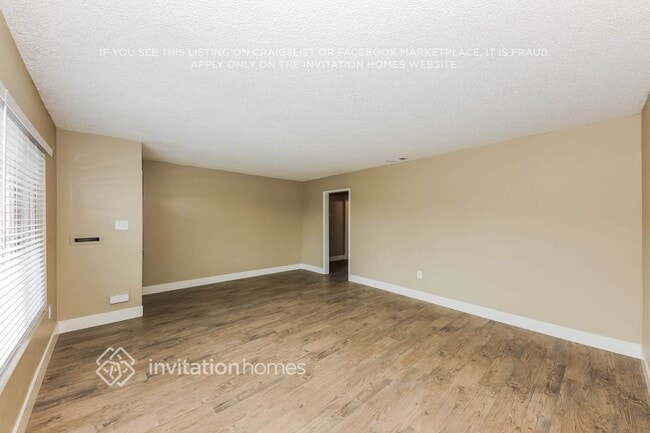 Foto del edificio - 6771 Dwight Way