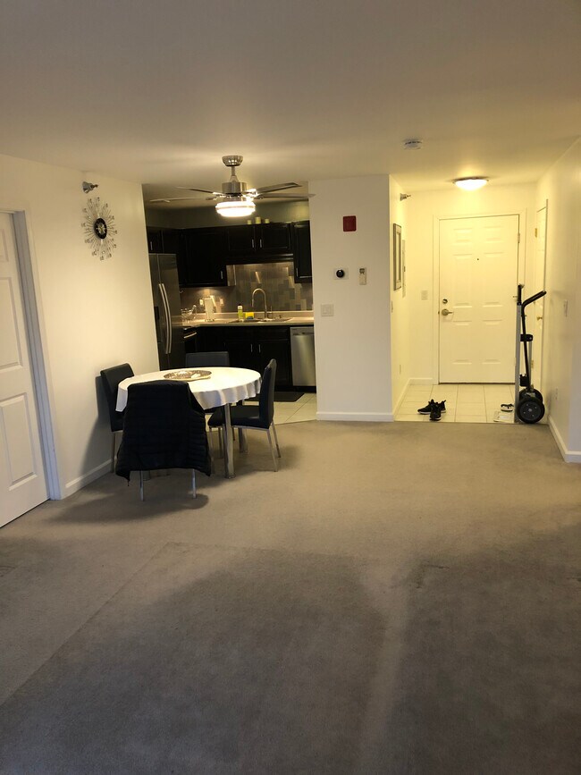 Foto del edificio - 303 Lime Kiln Rd