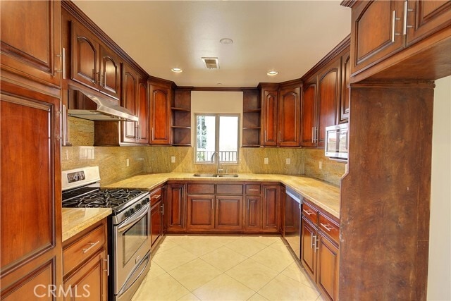 Foto del edificio - 5234 Vantage Ave