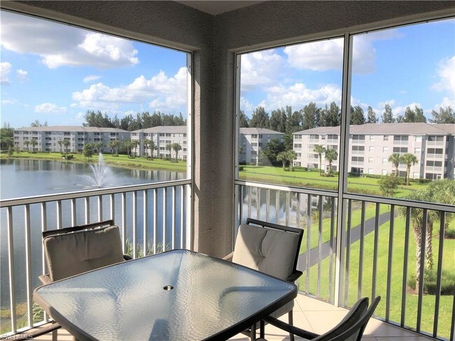 Foto del edificio - 16625 Lake Cir Dr