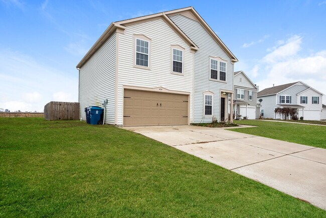 Building Photo - 424 W Warrior Ct