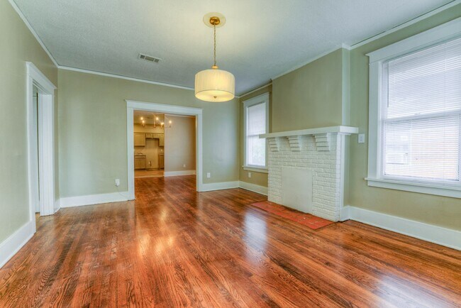 Foto del edificio - 869 Garland St
