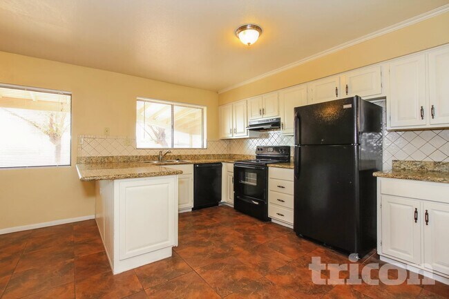 Foto del edificio - 9426 N 16th St