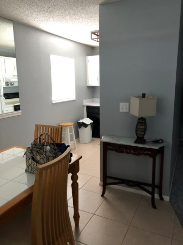 Foto del edificio - 105 Spring Lake Ct
