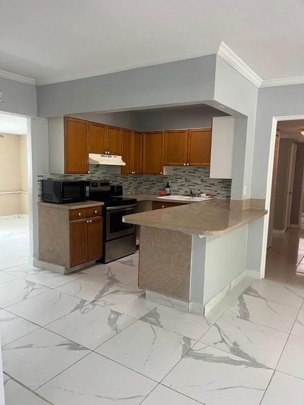 Foto del edificio - 6514 34th Ave N