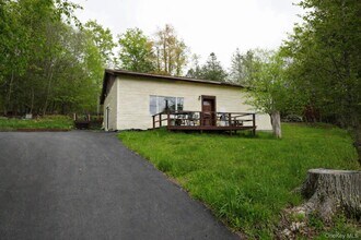 Building Photo - 180 Winston Dr
