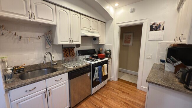 Foto del edificio - 17 Monmouth Ct