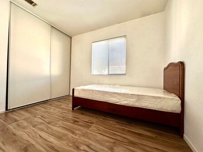 Foto del edificio - 17003 Abell Ct