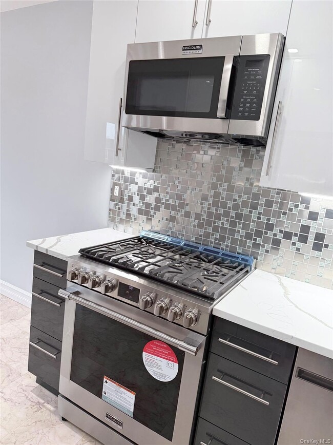 Foto del edificio - 59-19 74th St