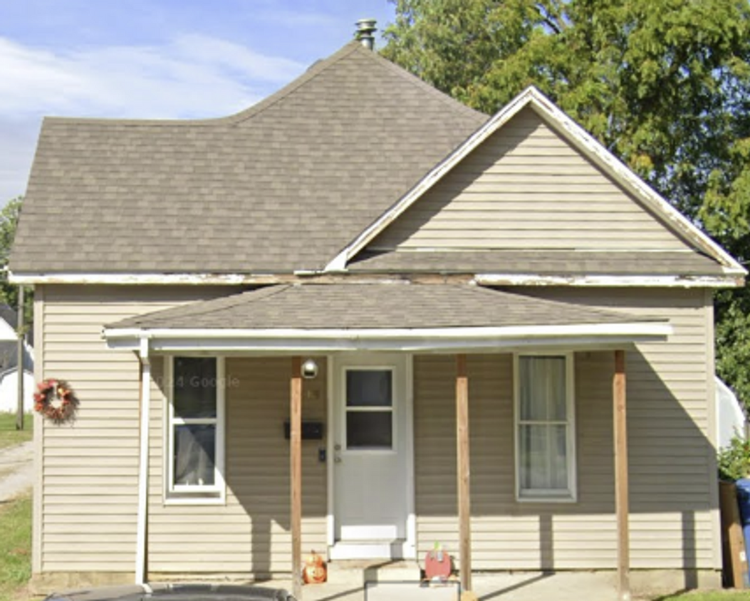 Primary Photo - 419 N Market St