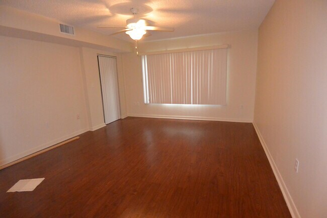 Foto del edificio - 3525 S Ocean Blvd
