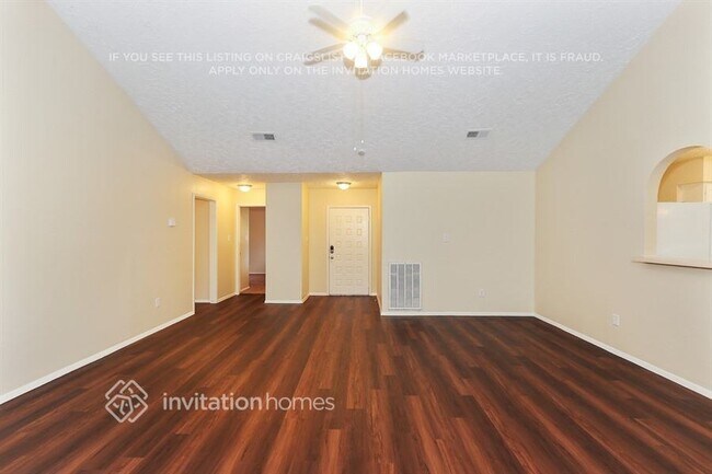 Building Photo - 5826 Walnutgate Dr