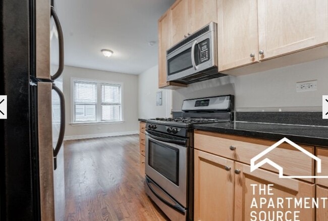 Photo - 3814 N Sheffield Ave Apartment