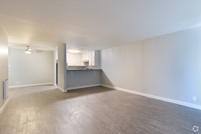 2BR, 1BA - A Renovated - The Crest Pleasant Hill