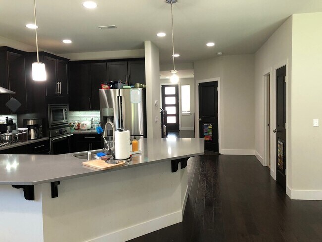 Foto del edificio - Majestic Home at Silver Peak Estates with 5 Bed and 3 Bath