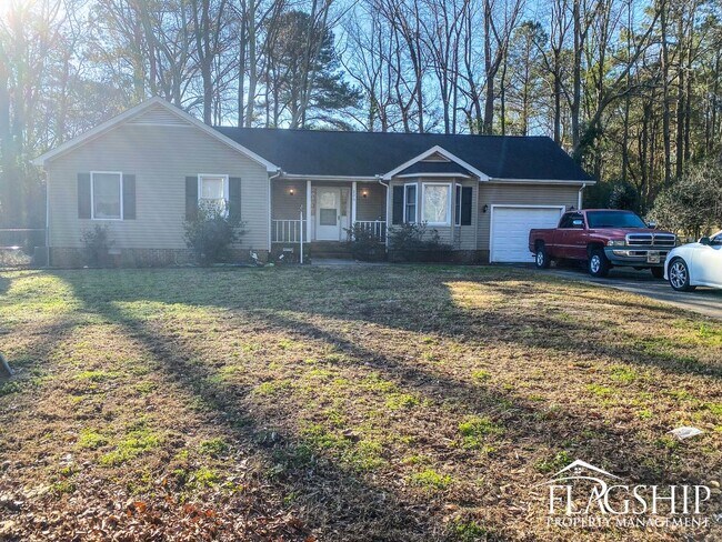 Building Photo - Great Three Bedroom Home Close to SJAFB