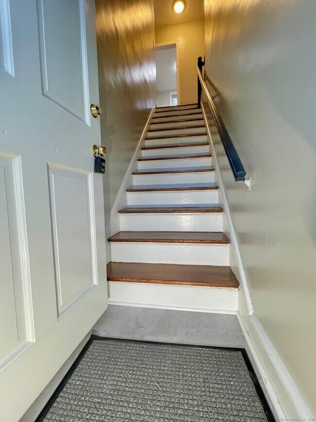 Foto del edificio - 31 Garden Dr