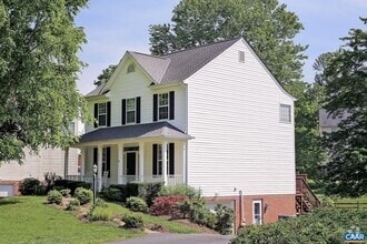 Building Photo - 2371 N Chesterfield Ct