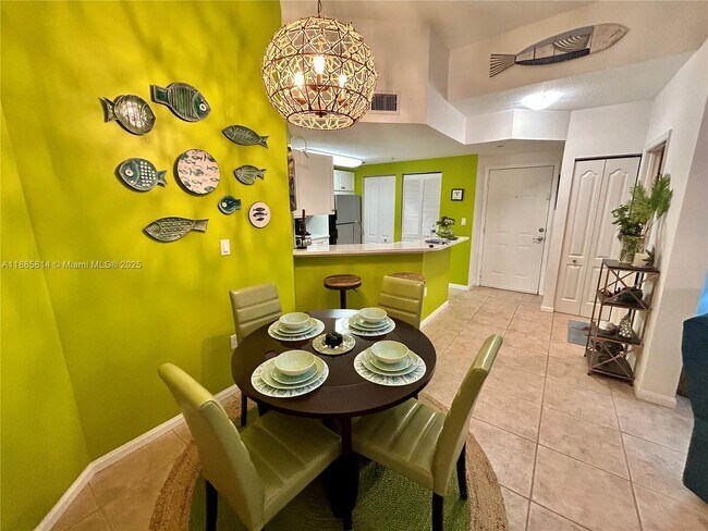Foto del edificio - 5080 Fairways Cir