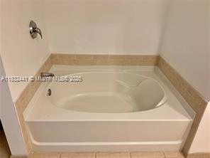 Foto del edificio - 3340 NE 190th St