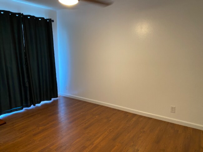 Foto del edificio - 1577 Raccoon Ct
