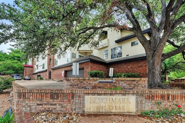 Foto del edificio - 3001 Cedar St