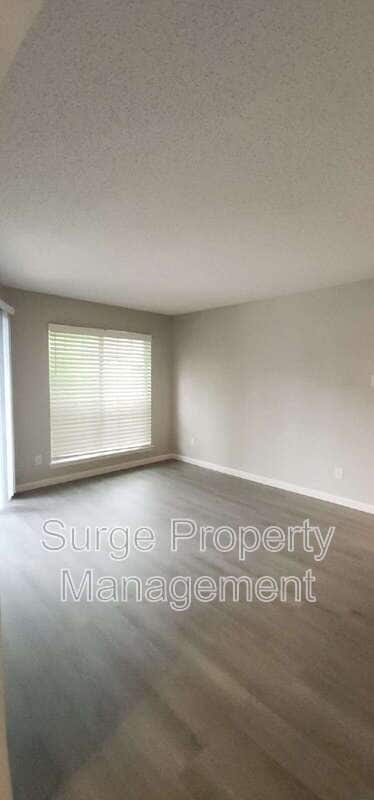 Foto del edificio - 18333 Roehampton Dr