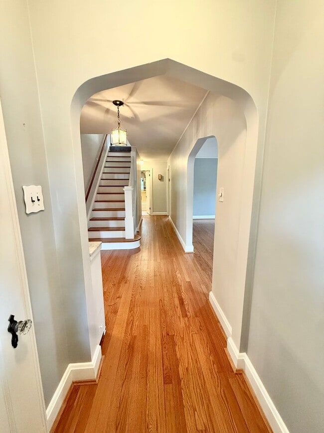 Photo - 6491 Ridge Avenue House