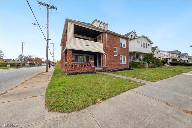 Foto del edificio - 3740 E 151st St