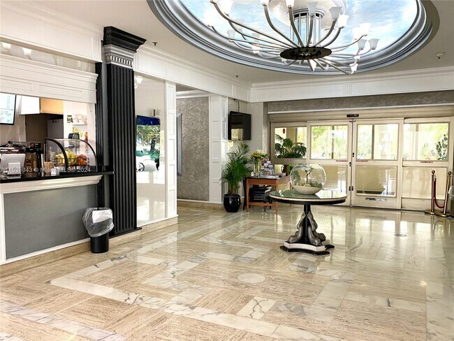 Building Photo - 4040 Galt Ocean Dr