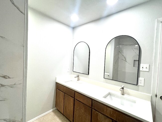 Foto del edificio - 2407 Ventura Dr