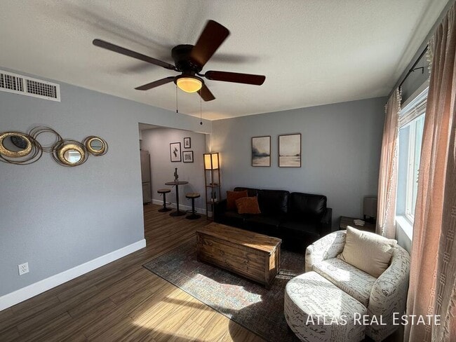 Photo - 2540 N 17th Way Apartment