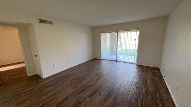 Building Photo - 131 N Higley Rd